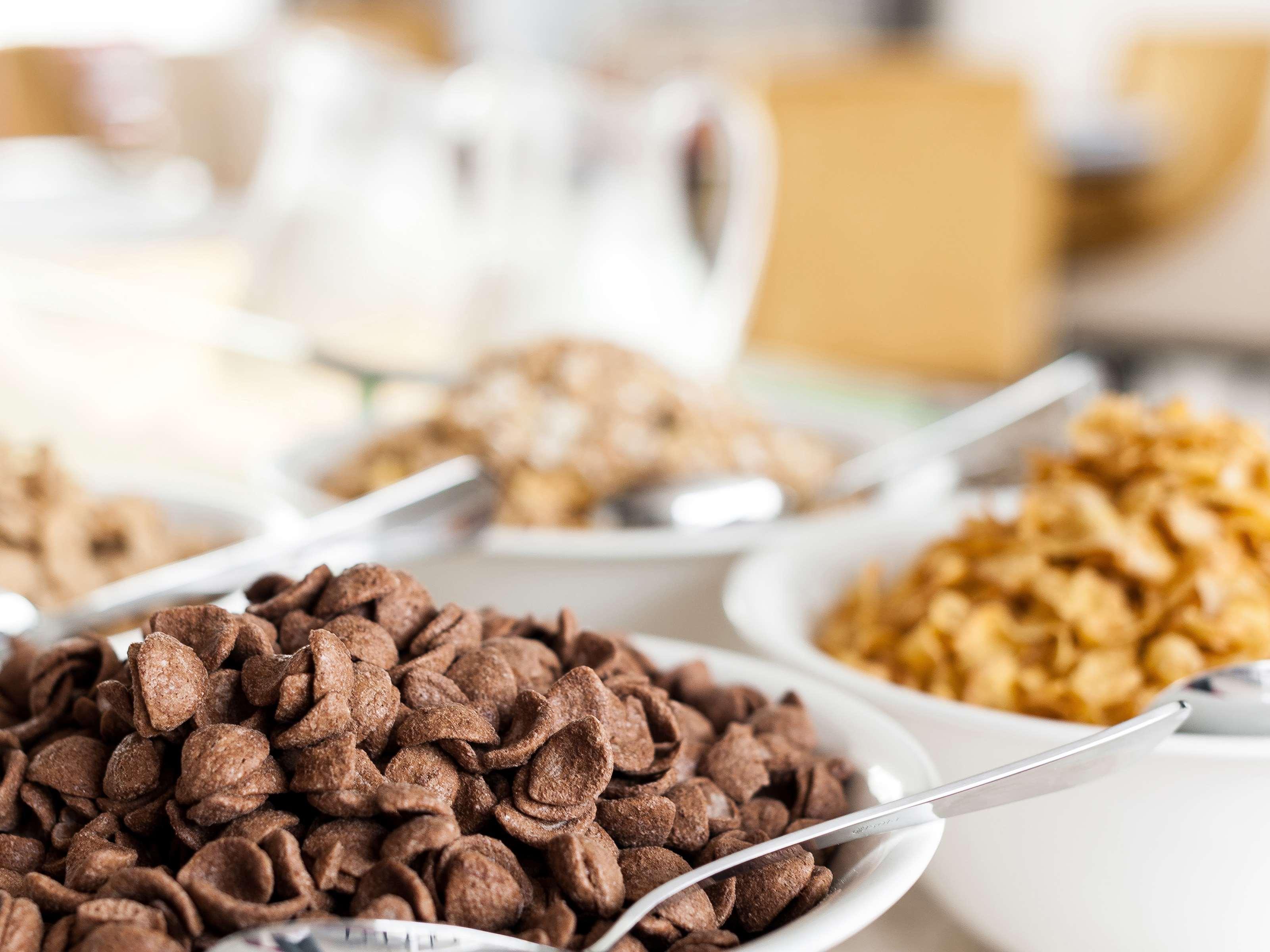 حياة بلايس جورجاون أوديوج فيهار غورغاون المظهر الخارجي الصورة Chocolate cereal