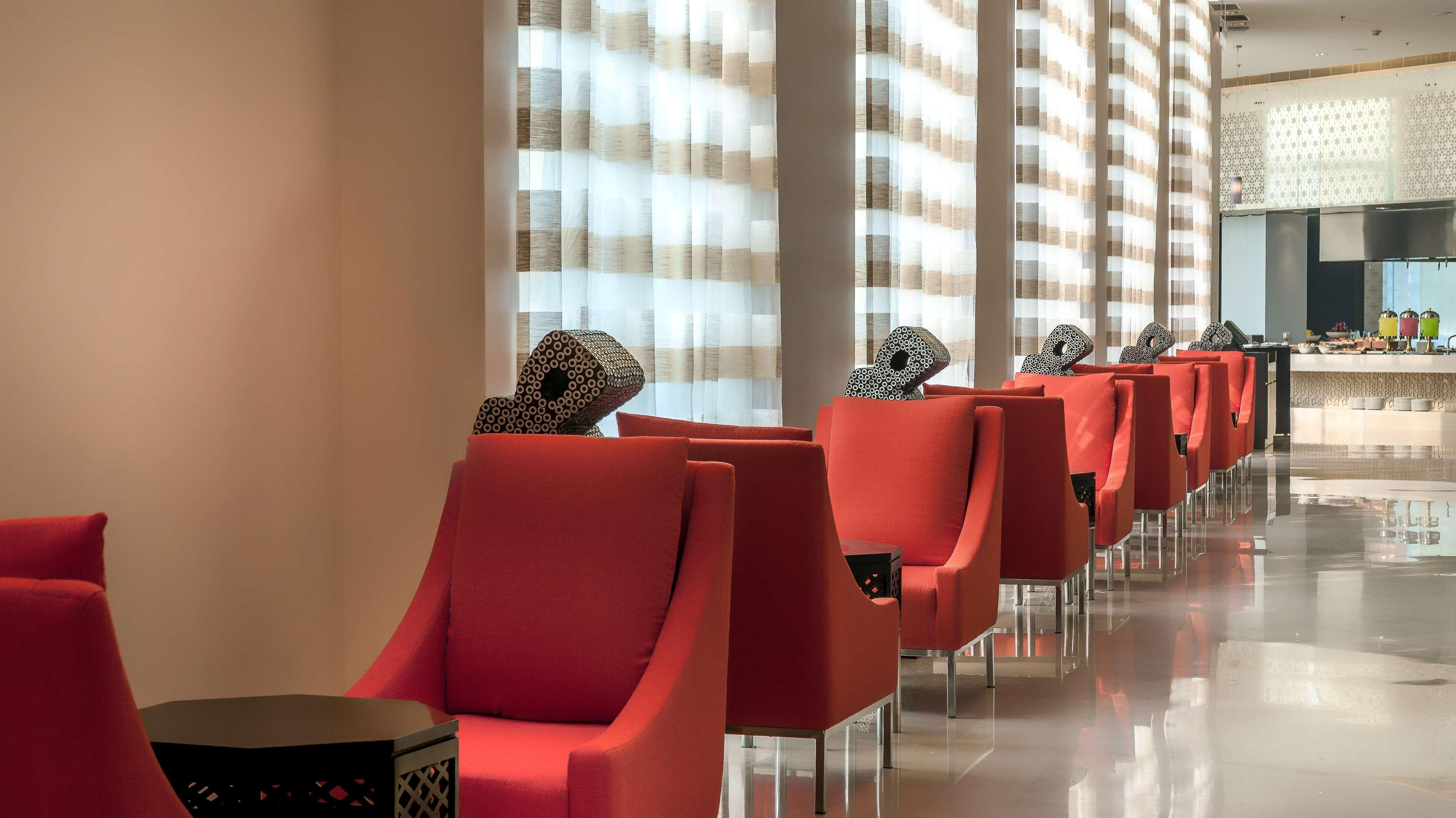 حياة بلايس جورجاون أوديوج فيهار غورغاون المظهر الخارجي الصورة The lounge at the airport