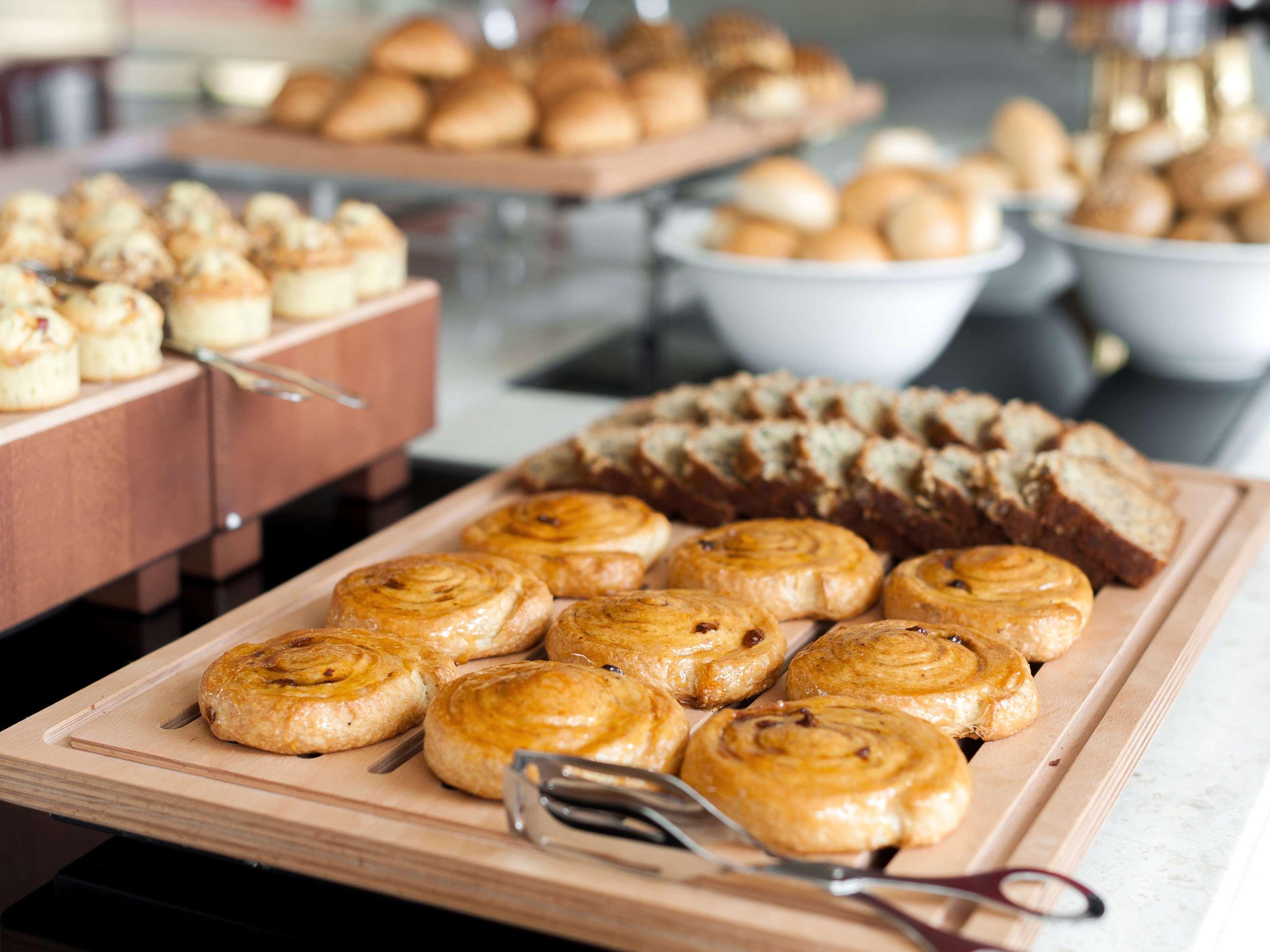 حياة بلايس جورجاون أوديوج فيهار غورغاون المظهر الخارجي الصورة A selection of pastries