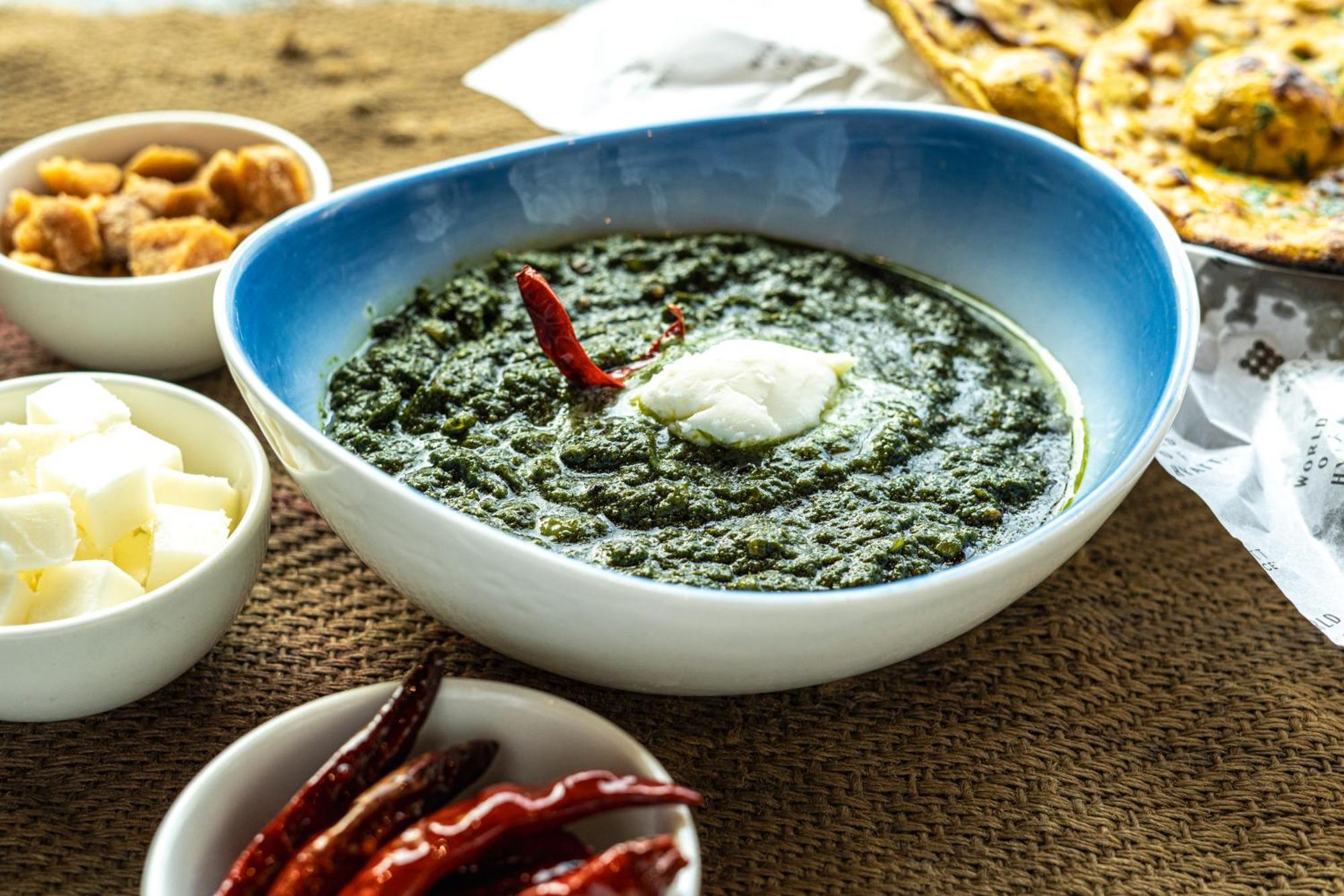 حياة بلايس جورجاون أوديوج فيهار غورغاون المظهر الخارجي الصورة Palak paneer