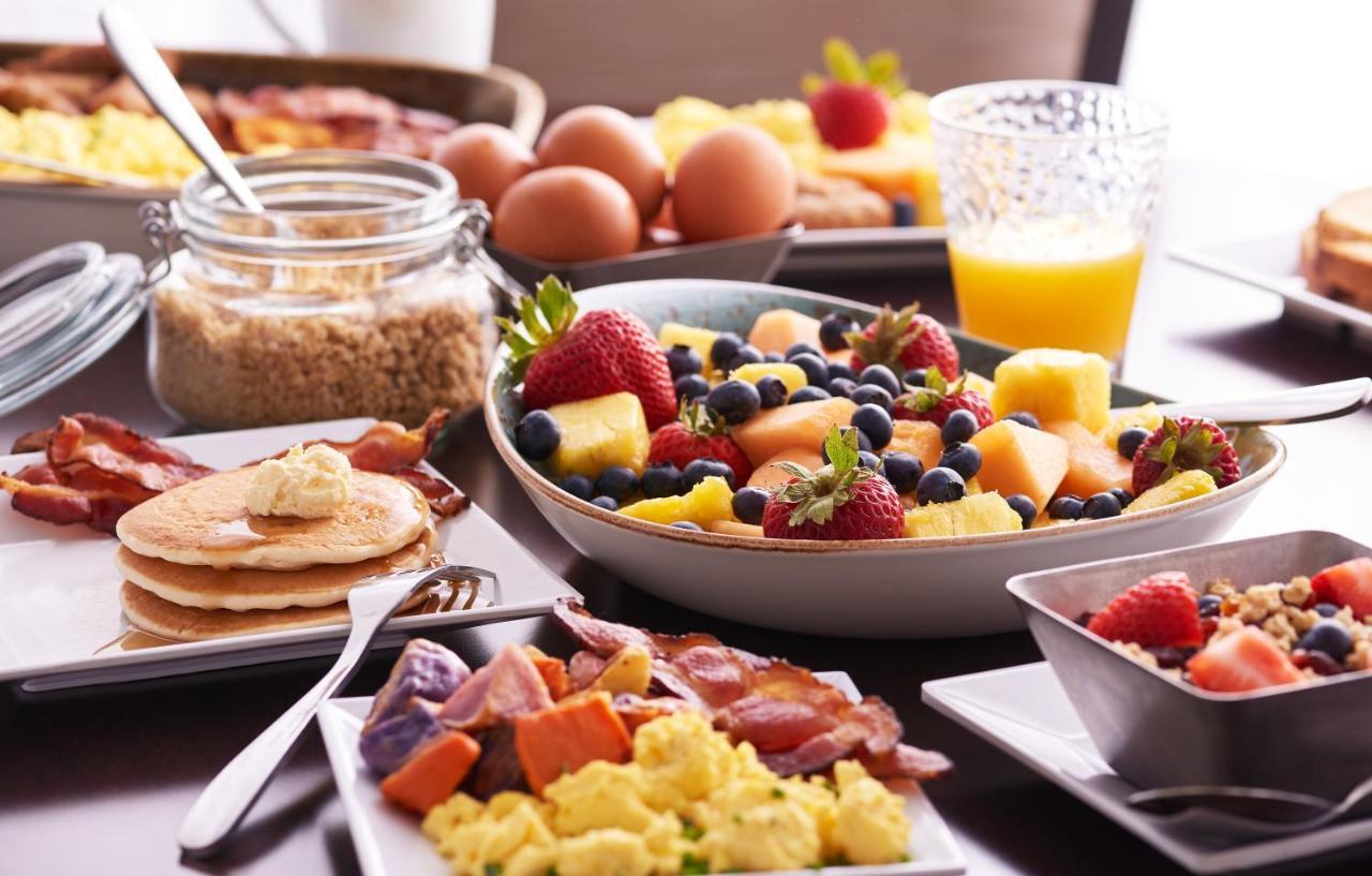 حياة بلايس جورجاون أوديوج فيهار غورغاون المظهر الخارجي الصورة A breakfast buffet